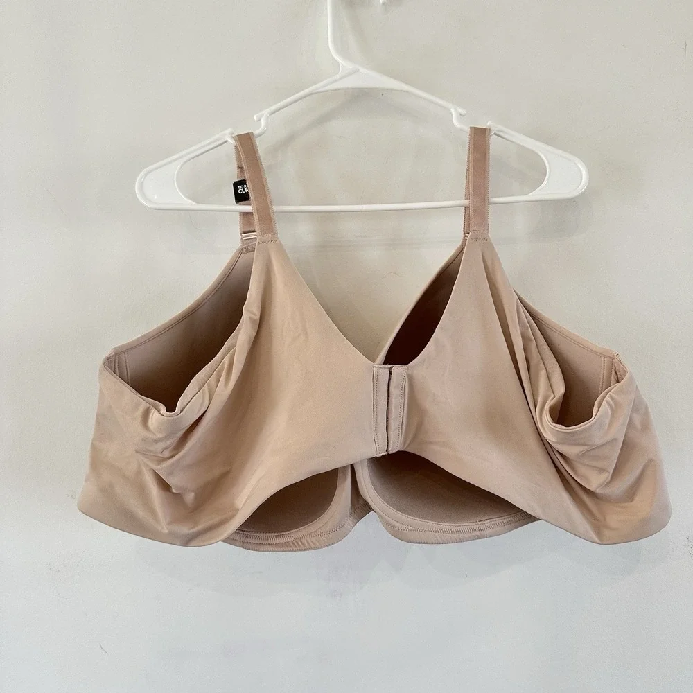 Women's Torrid Curve Wire-Free Lightly Lined Bra Nude 54C New‎ NWT